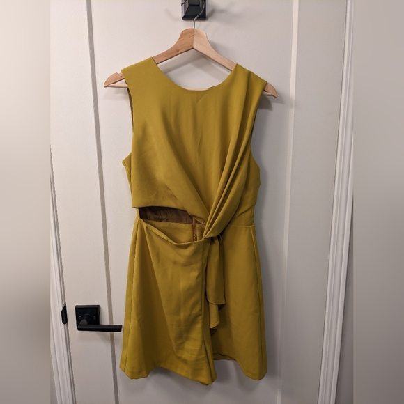 Top Shop Twist Drape Playsuit - Size 8 - Excellent Condition - Picture 2 of 5